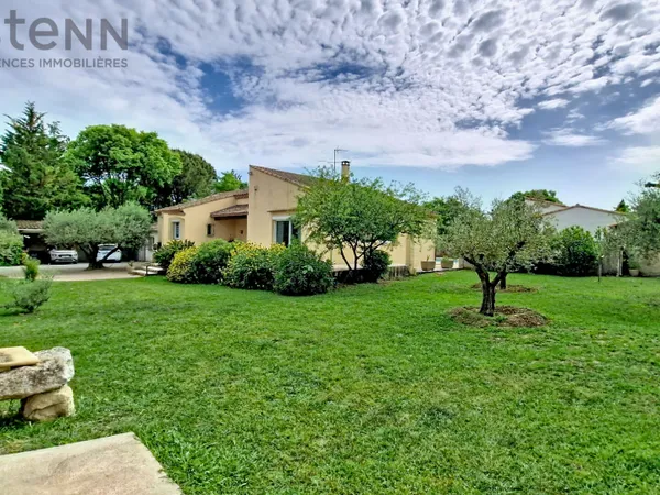 Propriété d'exception avec piscine et dépendance sur plus de 1700 m²