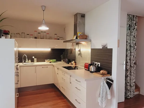 Superbe appartement 5 pièces à vendre à Bordeaux Saint-Jean, proche gare et commodités