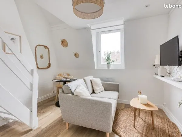 Studio 1 pièce 21 m²