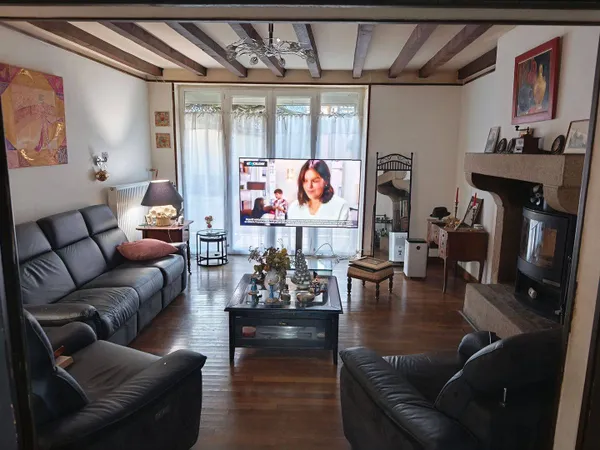 Maison 8 pièces 191 m²