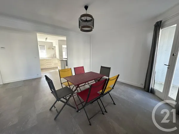 Appartement 3 pièces 94 m²