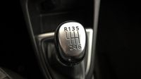Renault Captur 1.3 TCe 130ch FAP Intens — photo 29