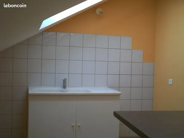 Uriménil loue appartement f2