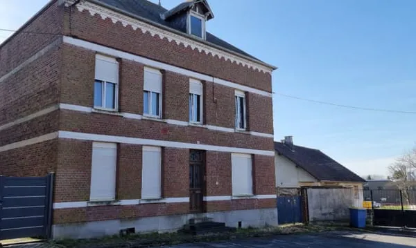 Maison Hirson 8 pièce(s) 205 m2