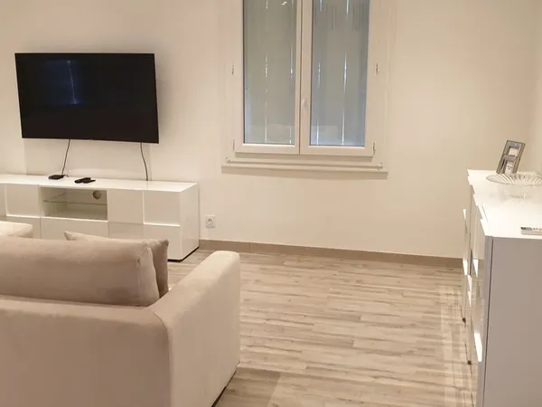 Vend grand appartement F2