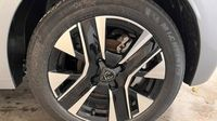 Peugeot 208 1.2 Hybrid 110ch Allure e-DCS6 — photo 29