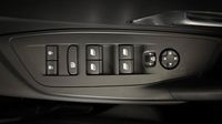 Peugeot 308 1.2 Hybrid 136ch Allure e-DCS6 — photo 28