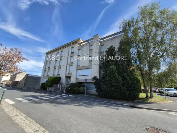 Immeuble de rapport 1835 m²