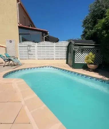 VILLA - PISCINE