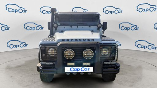 Land Rover Defender 90 2.2 TDCi 122 4WD - SE – 2012 – 134095 km – Diesel – Boîte Manuelle — photo 48
