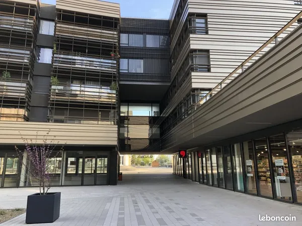Parking 12 m² Merignac