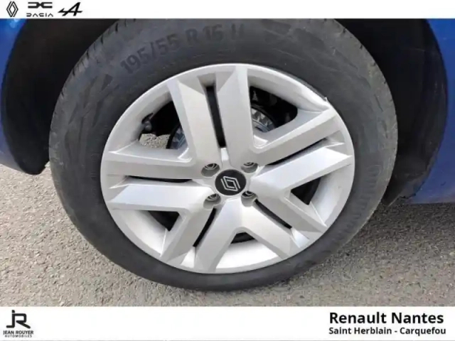 Renault Clio 1.0 tce 90ch evolution — photo 13