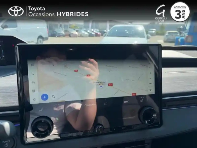 Toyota C-Hr + 224ch 77kwh design grande autonomie — photo 15
