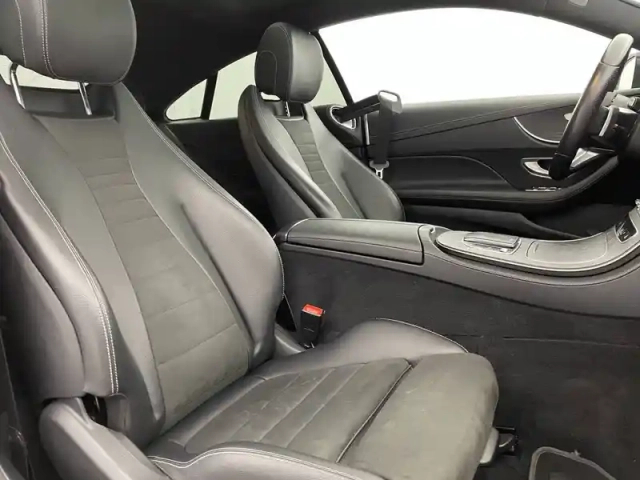 Mercedes Classe E coupé 220 d 9g-tronic — photo 29