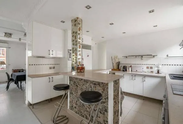 Appartement 4 pièces 87 m²