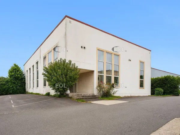 Local d'activité 4266 m²