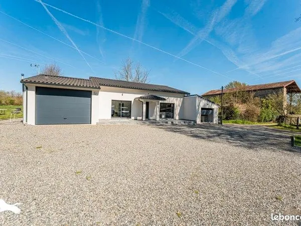 Villa 4 pièces 120 m²