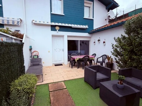 Maison 4 pièces jardin parking