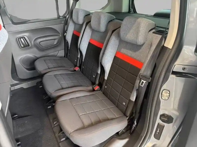 Citroën Berlingo diesel 100 ch m manuelle — photo 12