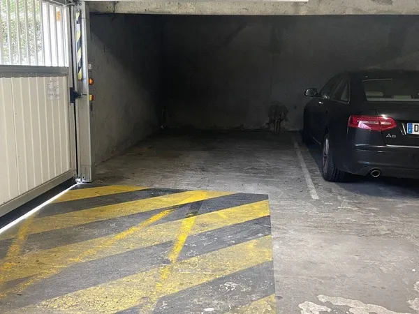 Parking 15 m²