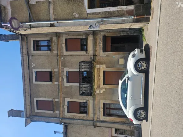 Maison 10 pièces 200 m²