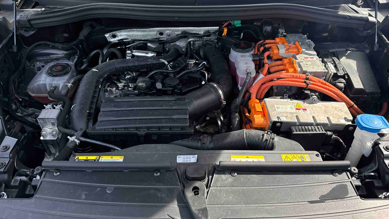 Volkswagen Tiguan 1.5 eHybrid 204ch DSG6 — photo 15