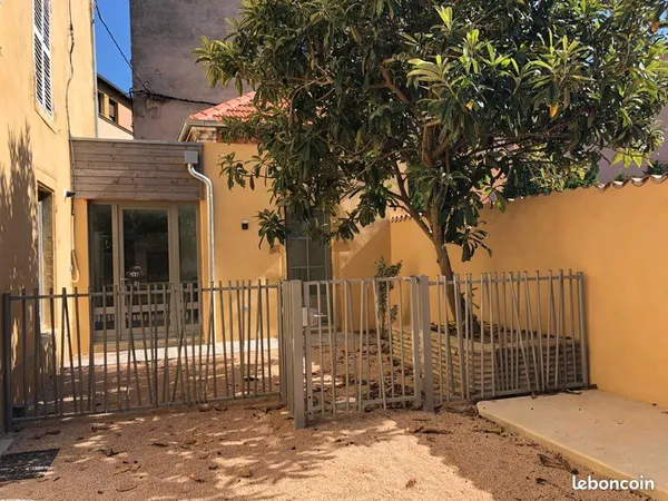 T3 en Rdc avec petite cour