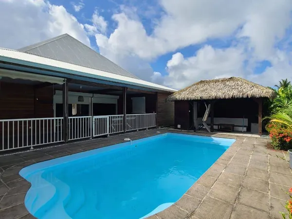 Maison 5 pièces 145 m²