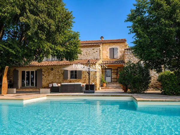Belle propriété au calme 7 chambres grand jardin piscine jacuzzi