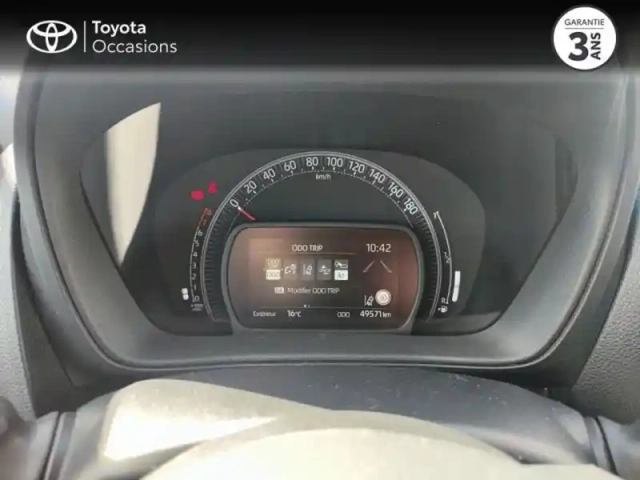 Toyota Aygo X 1.0 vvt-i 72ch dynamic — photo 14