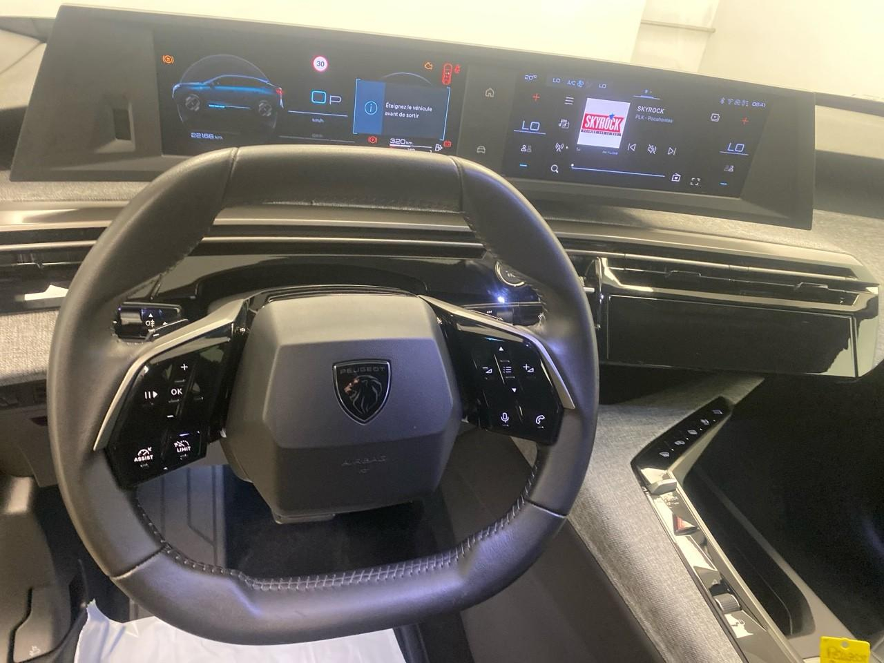 Peugeot 3008 hybrid 145 e-dcs6 allure — photo 12
