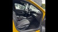 Peugeot 208 1.2 PureTech 100ch S&S GT EAT8 — photo 11
