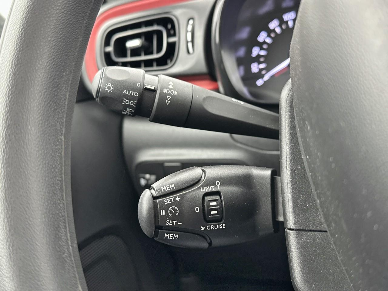 Citroën C3 puretech 110 s&s bvm6 c-series — photo 17
