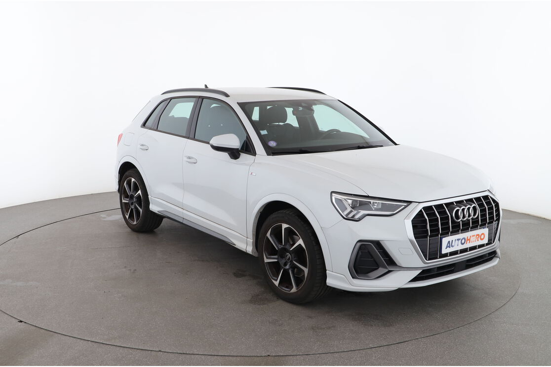 Audi Q3 35 TFSI S Line S Tronic 7 — photo 7