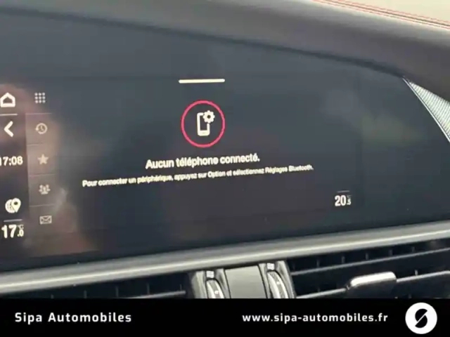 Alfa Romeo Giulia 2.2 210 ch at8 q4 — photo 31