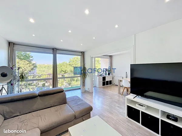 Appartement 4 pièces 77 m²