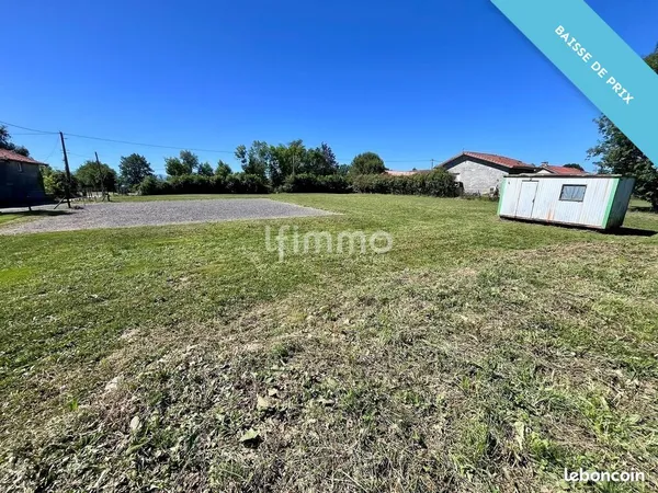 Terrain 4300 m² Le Cuing