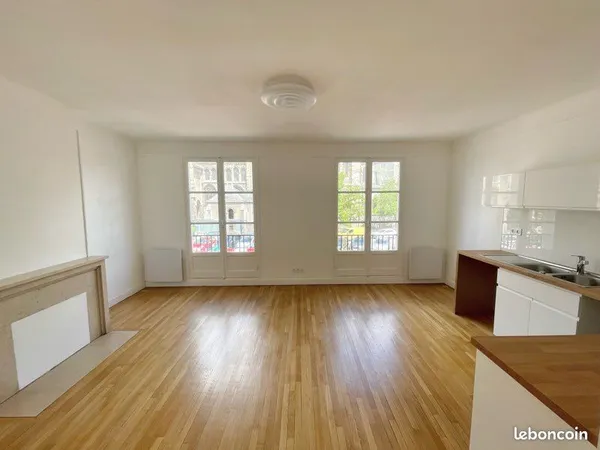 Appartement T2 - Coeur de ville - Lumineux & rénové