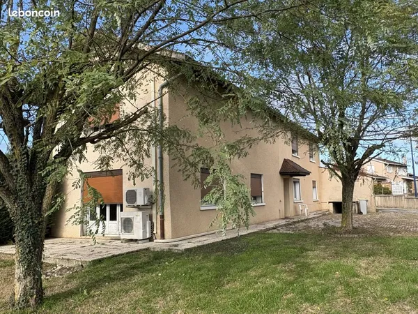 Maison 6 pièces 174 m²