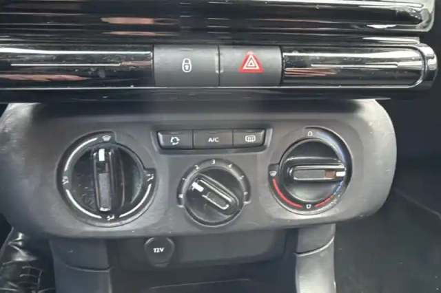 Citroën C3 puretech 83 s&amp;s bvm5 — photo 45