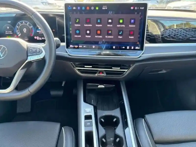 Volkswagen Passat nouvelle 1.5 etsi 150ch dsg7 eleg — photo 9