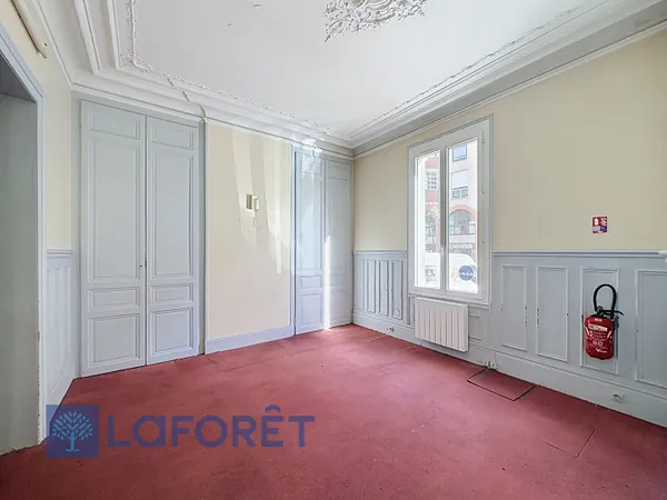 Local commercial 3 pièces 50 m²