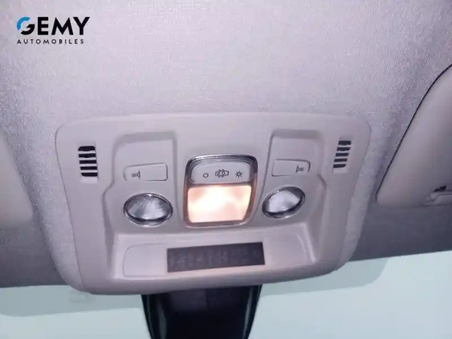 Citroën C3 puretech 110 s&amp;s bvm6 — photo 36
