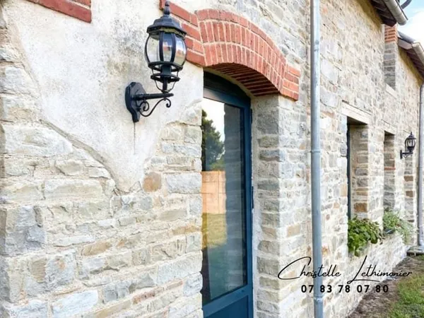 35890 LAILLÉ - Longère + Grange - 6 Pièces - 169 m2