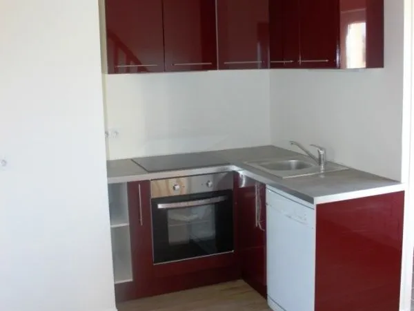 Duplex 35 m² - Saint-Pair-sur-Mer - 1er étage - Parking privé