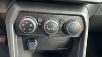 Dacia Sandero 1.0 TCe 90ch Expression — photo 19