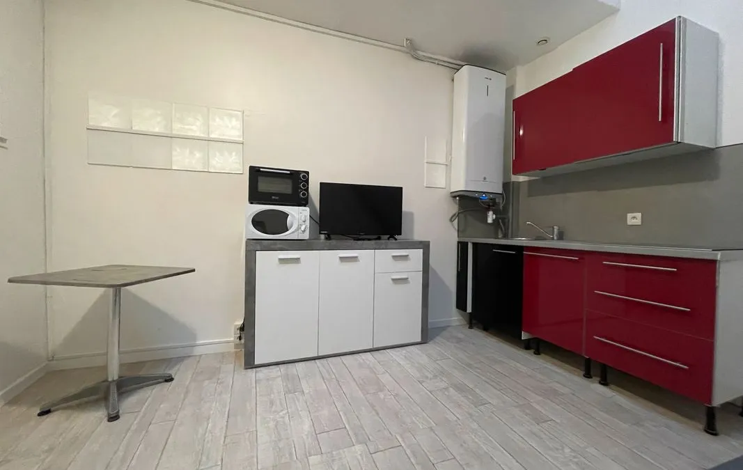 Photo 1