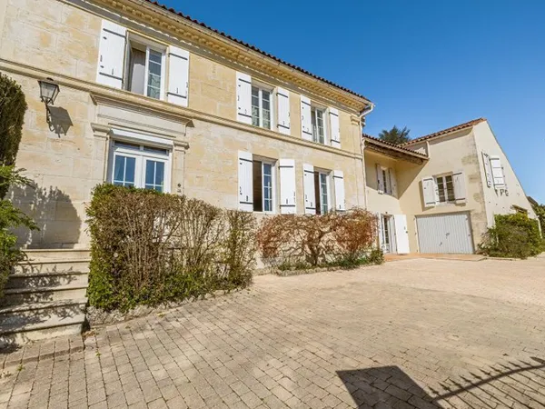 Maison de caractère avec piscine