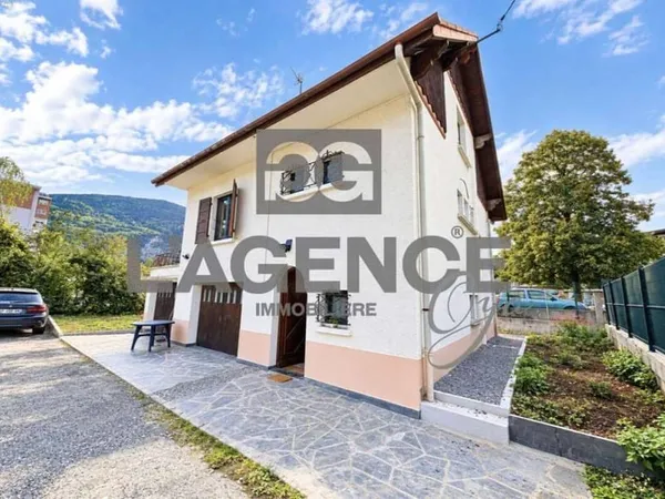 Maison 5 pièces 83 m²
