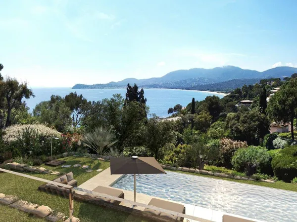 Maison 7 pièces 243 m²